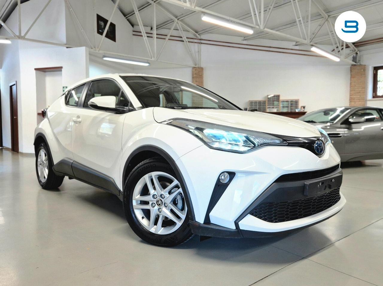 Toyota C-HR 1.8 Hybrid E-CVT Active