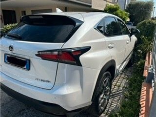 Lexus NX 300h NX Hybrid 4WD Icon