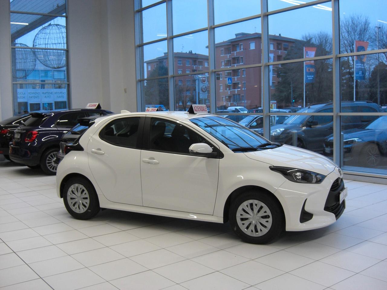 Toyota Yaris 1.5 Hybrid 5 porte Active