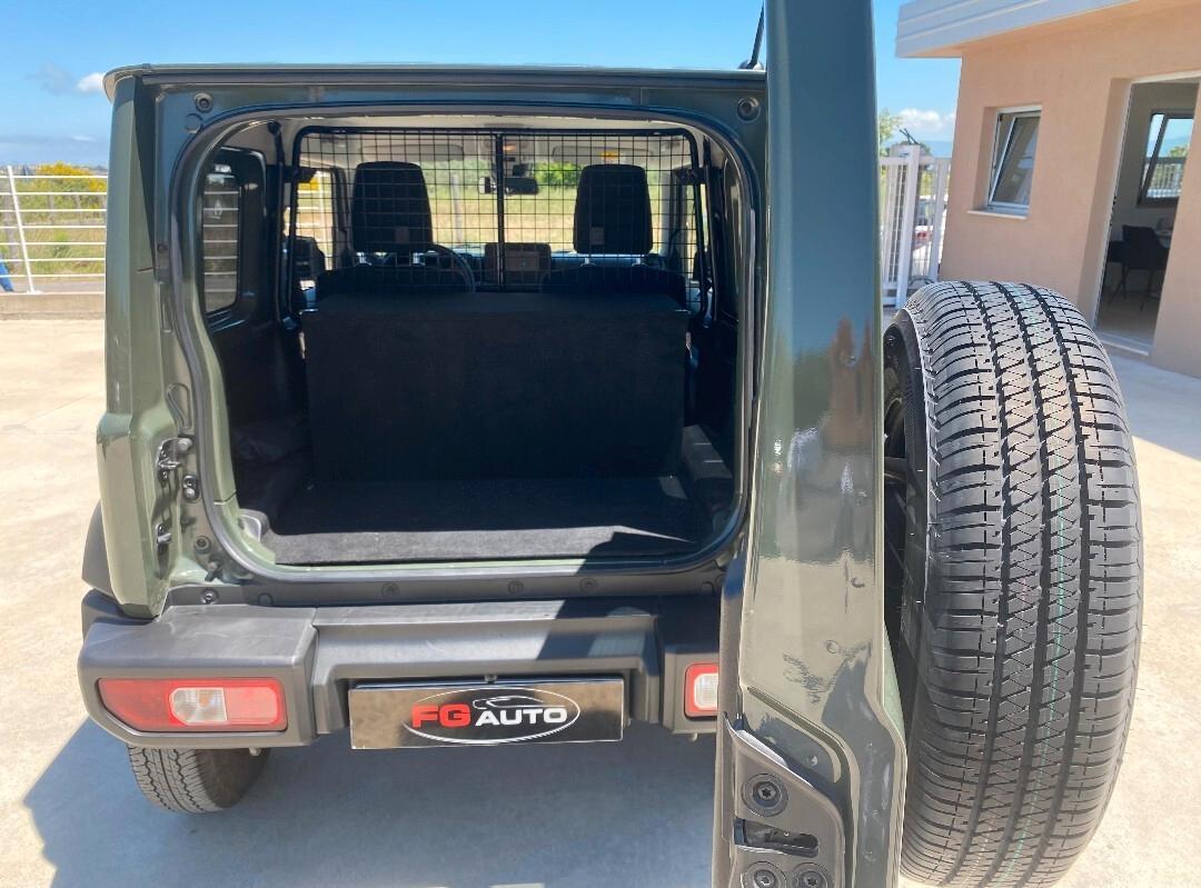Suzuki Jimny 1.5 5MT PRO (N1)
