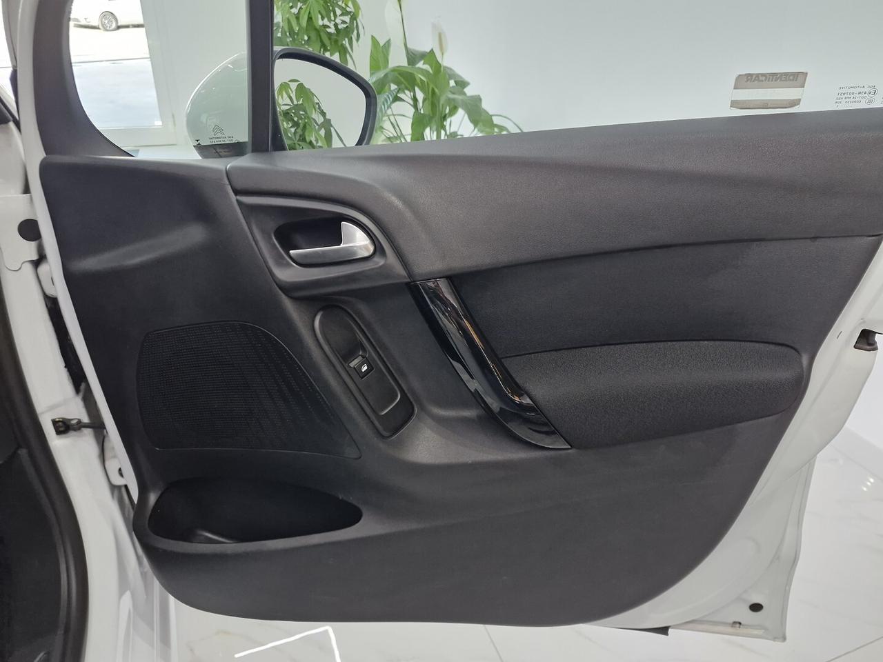 CITROEN C3 1.2 BENZINA EXCLUSIVE ANNO 2015