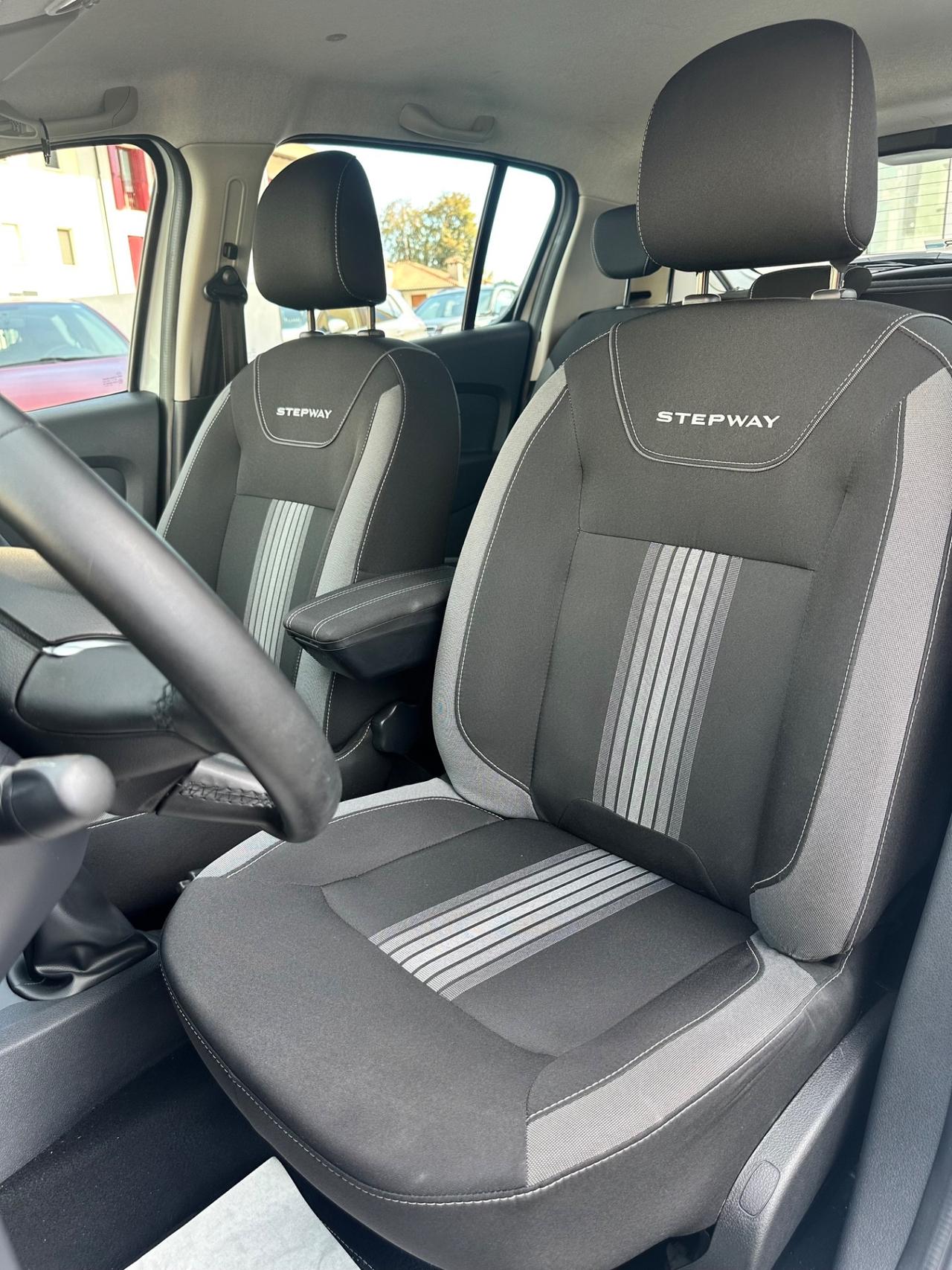 Dacia Sandero 0.9 TCe 90CV Serie Speciale Wow