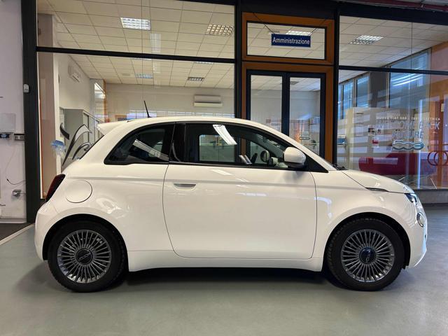 FIAT 500e Berlina 42 kWh Entry+Pack Tech