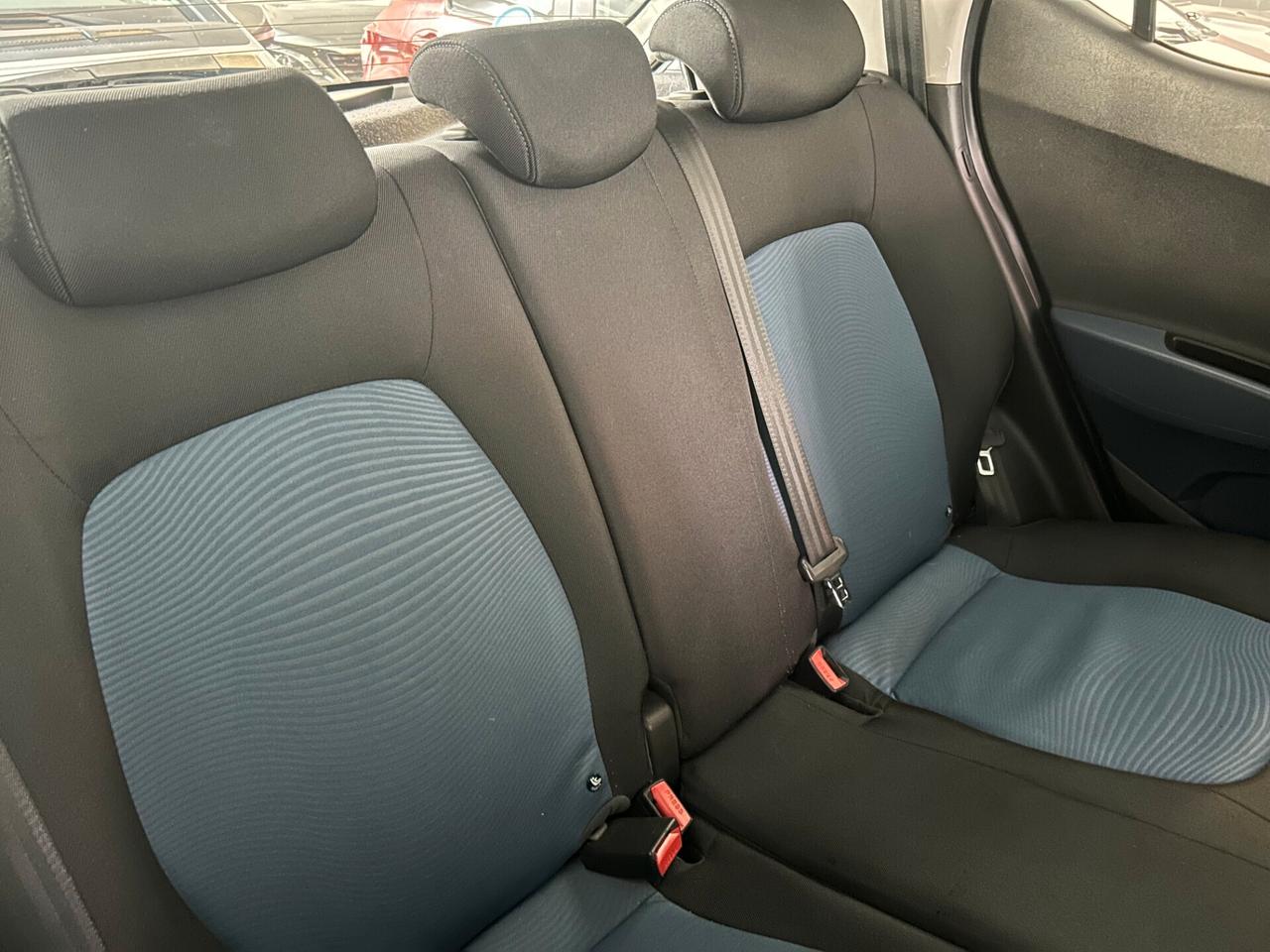 Hyundai i10 1.0 MPI Sound Edition