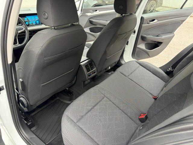 VOLKSWAGEN Golf 1.5 TGI DSG Life