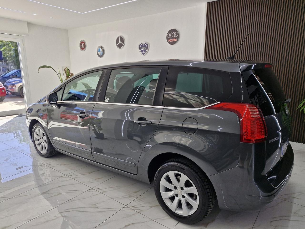 PEUGEOT 5008 2.0 DIESEL150CV 7 POSTI