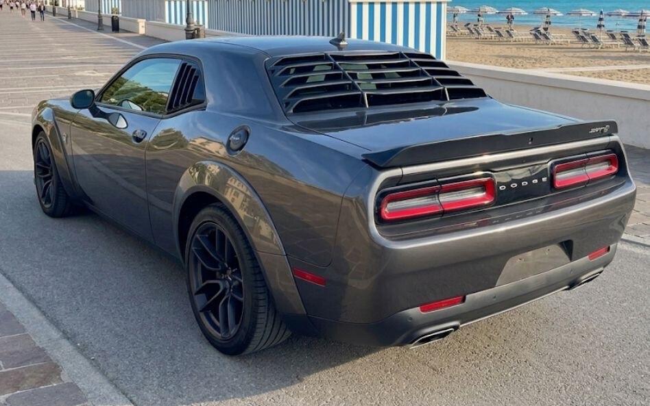 Dodge Challenger Widebody