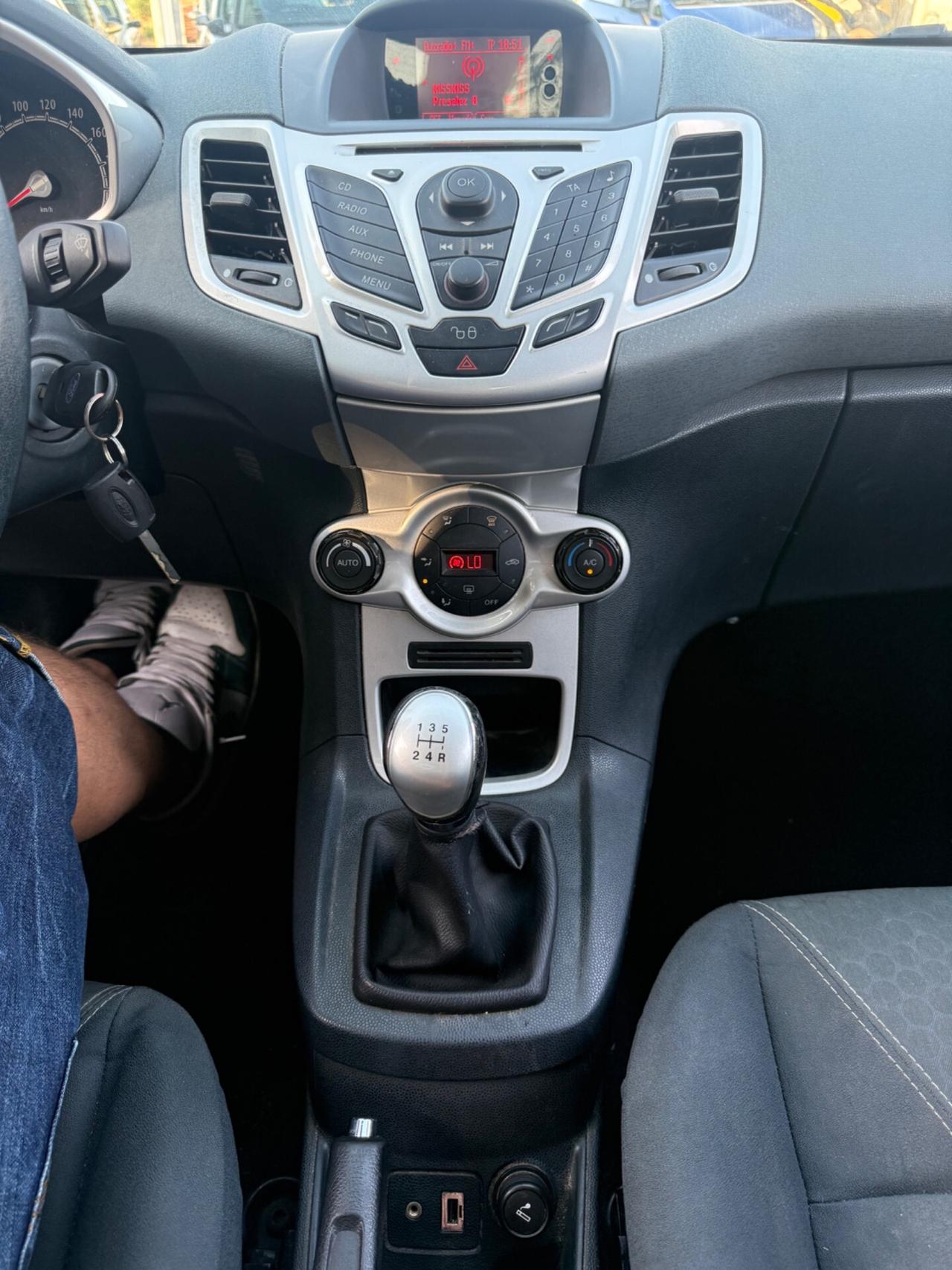 Ford Fiesta Diesel 1.4 TDCi NEOPATENTATI UNIPROP