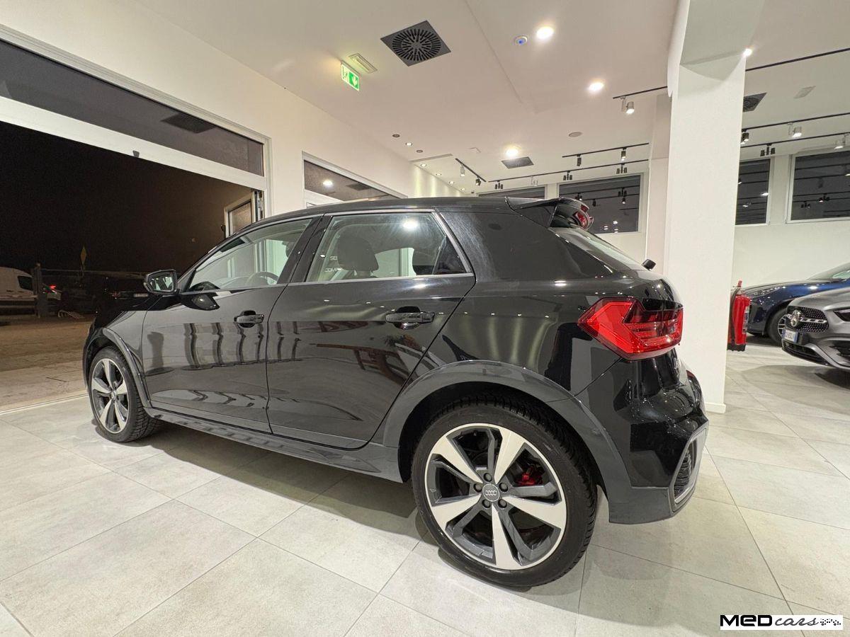 AUDI - A1 - citycarver 30 TFSI S tronic