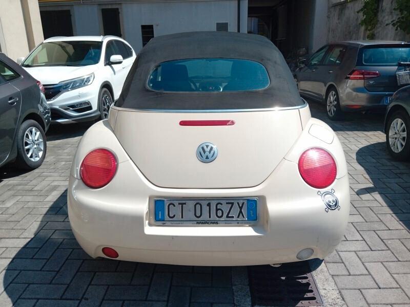 Volkswagen New Beetle (PER COMMERCIANTI)