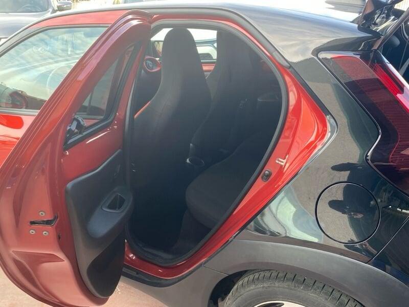 Toyota Aygo X 1.0 (72 CV) Lounge Air S-CVT