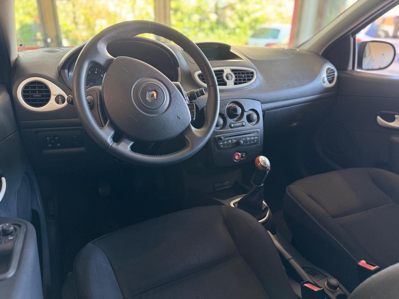 Renault Clio 1.2 16V 5 porte Live!