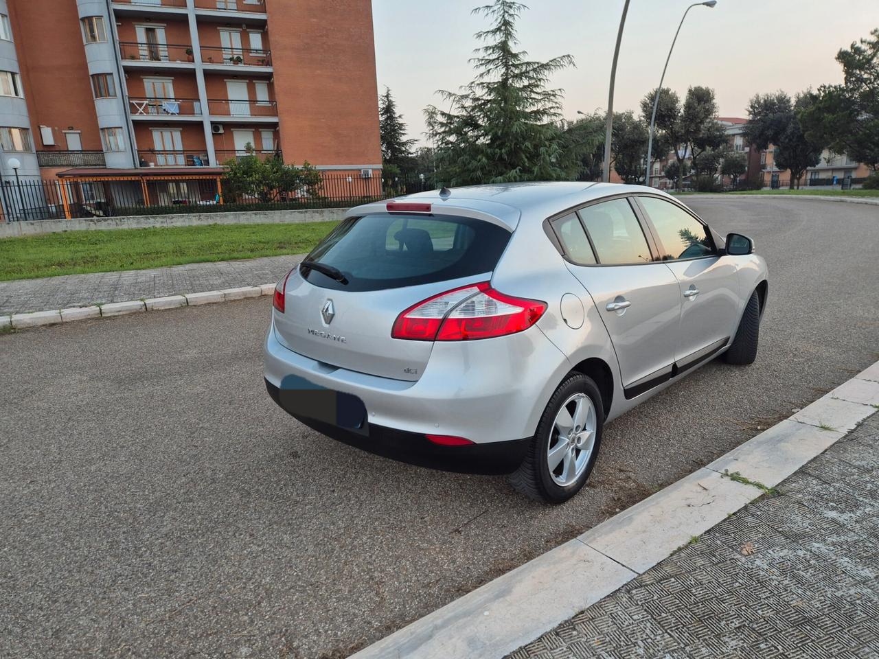 Renault Megane Mégane 1.5 dci diesel 110cv 2012