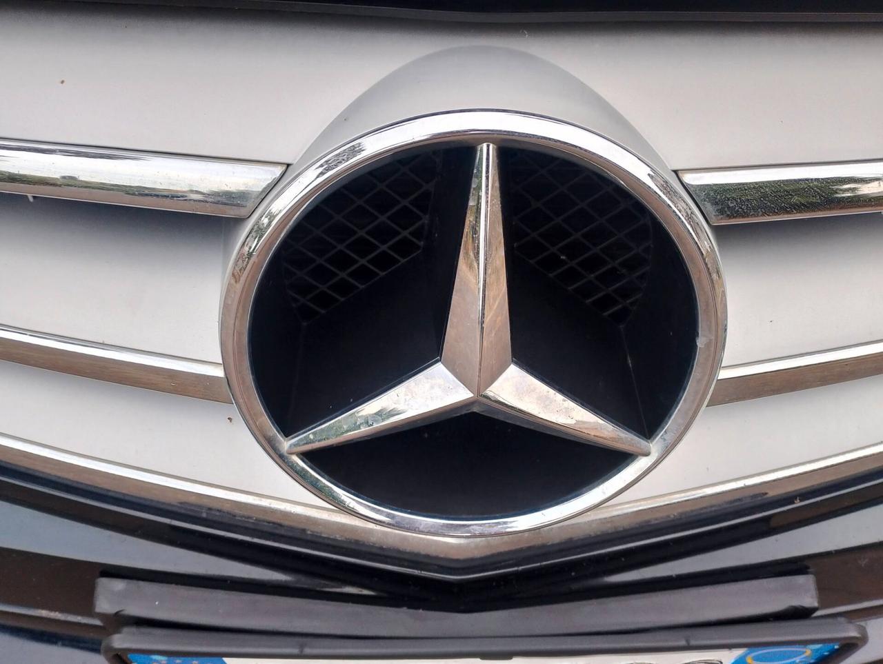 Mercedes-benz C 220 CDI S.W. BlueEFFICIENCY Avantgarde AMG