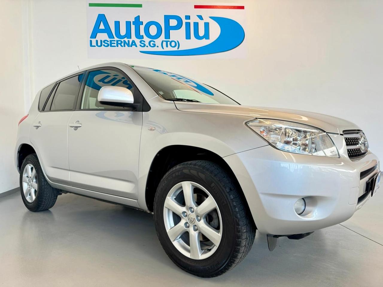 Toyota RAV-4 Crossover 2.0 aut. Sol 152 CV