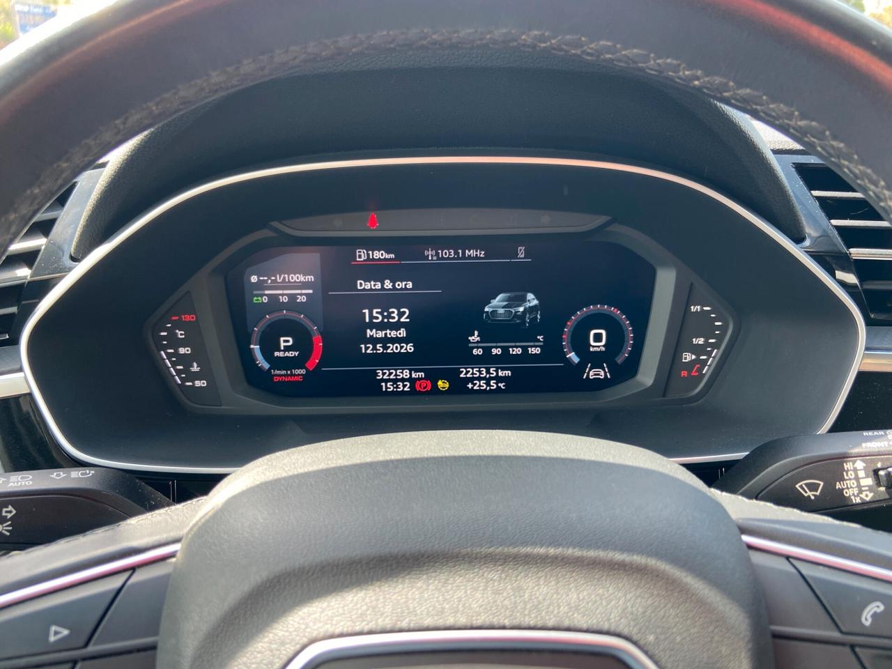 Audi Q3 Sportback 35 1.5 tfsi mhev s-tronic