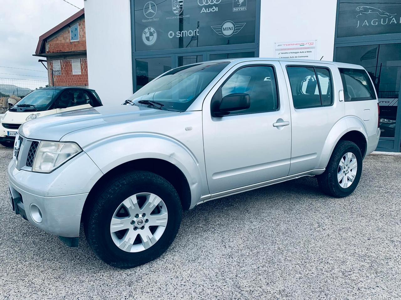 Nissan Pathfinder 2.5 dCi XE Plus