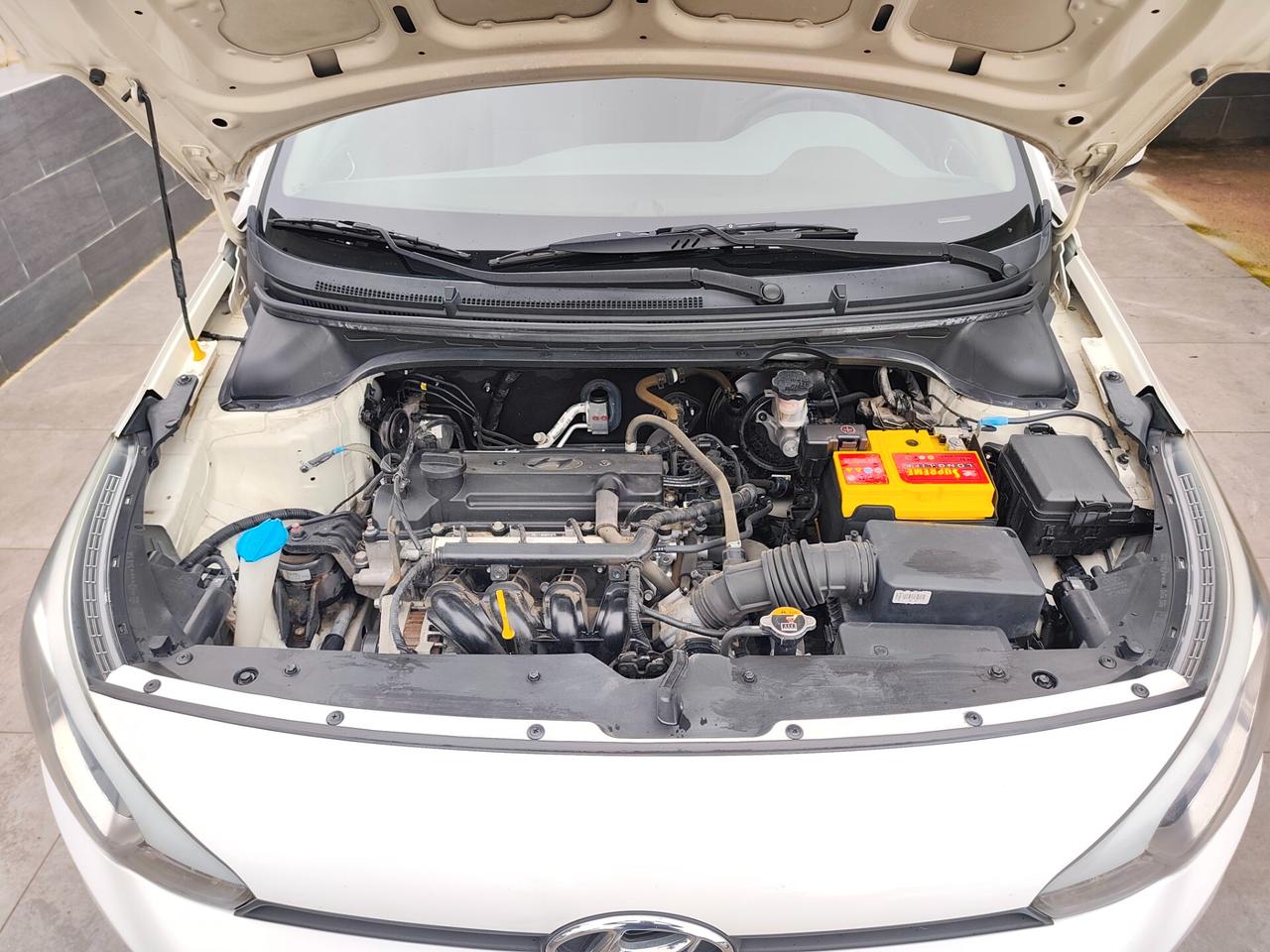 Hyundai i20 1.2 BENZINA GARANZIA 12 MESI
