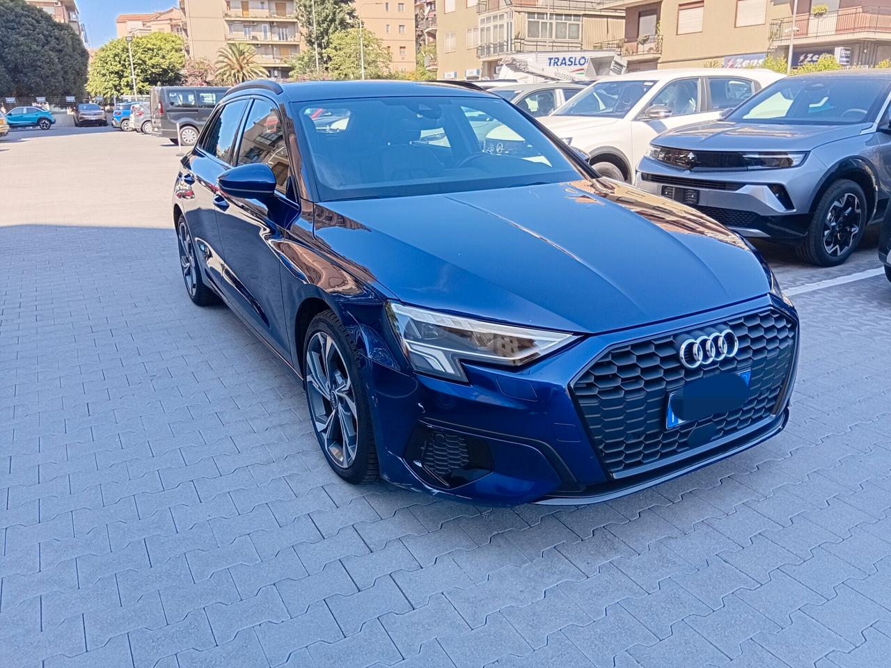 Audi A3 30 g-tron S tronic line edition BLOCKSISTEM.