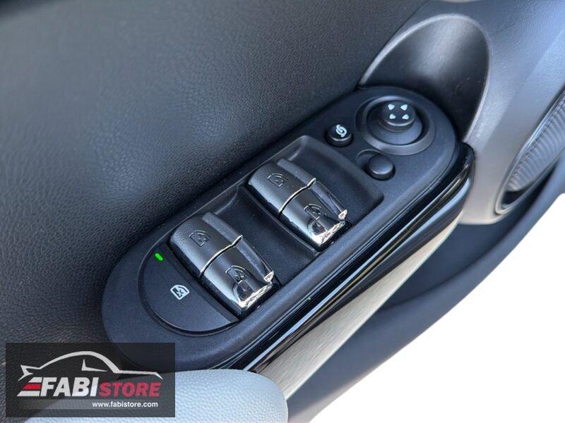 MINI Mini 5 porte 1.5 Cooper 136 Cv 5 porte Yours Autom. - LED, Navi, Keyless ecc