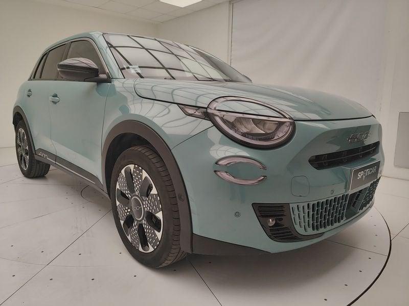 FIAT 600 IV 2023 1.2 hybrid La Prima 100cv auto