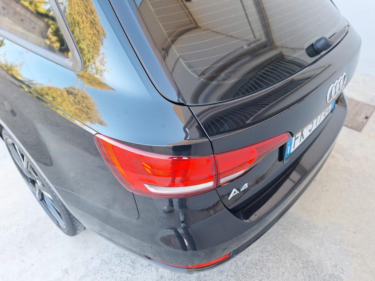Audi A4 2.0 TDI 150 CV quattro Sport