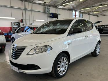 Lancia Ypsilon 5 Porte 1.2 Silver