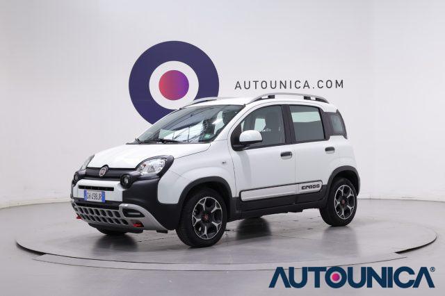 FIAT Panda 1.0 FIREFLY S&S HYBRID CITY CROSS NEOPATENTATI