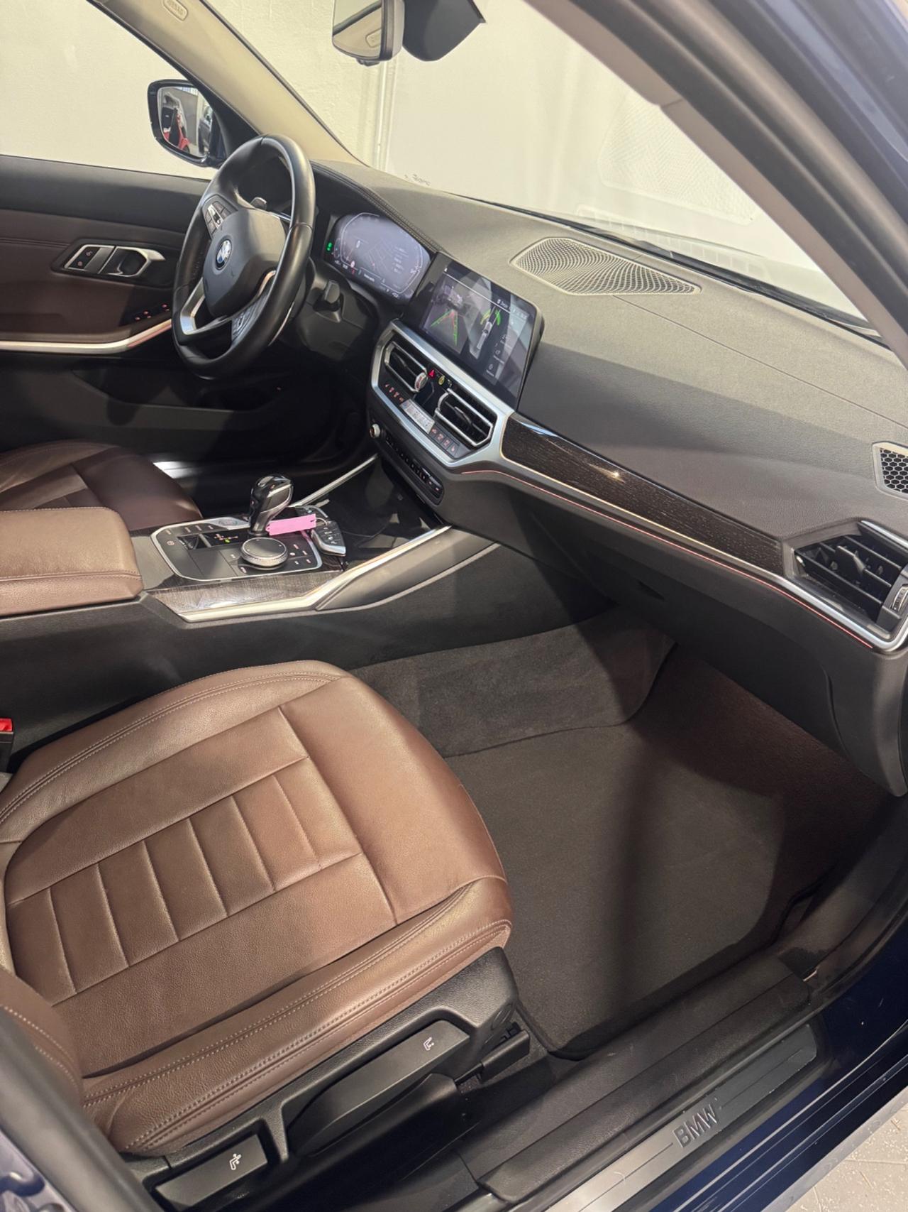 Bmw 320 320i Touring Luxury