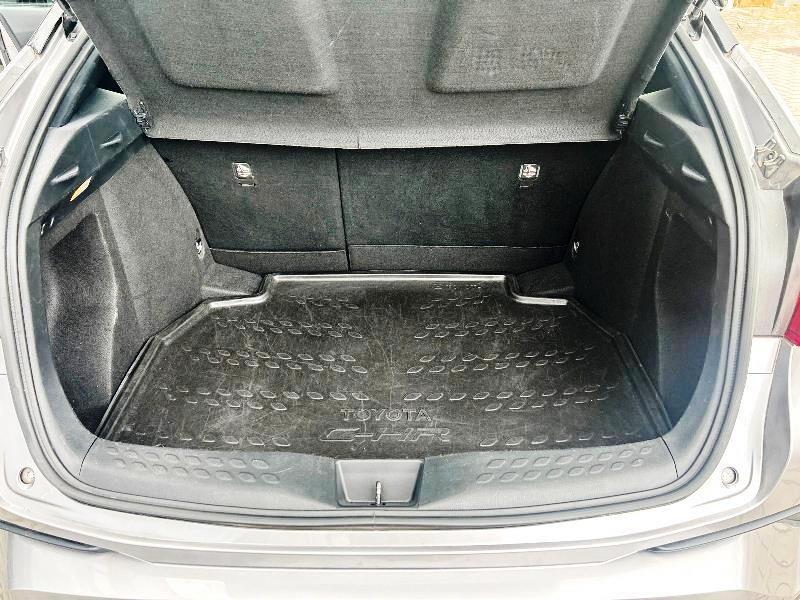 Toyota C-HR 1.8 Hybrid E-CVT Active