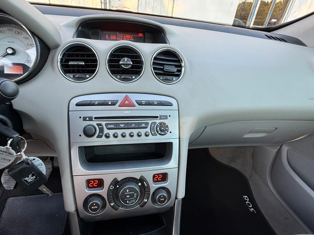Peugeot 308 1.6 HDi 110CV 5p. Premium (5 Marce)