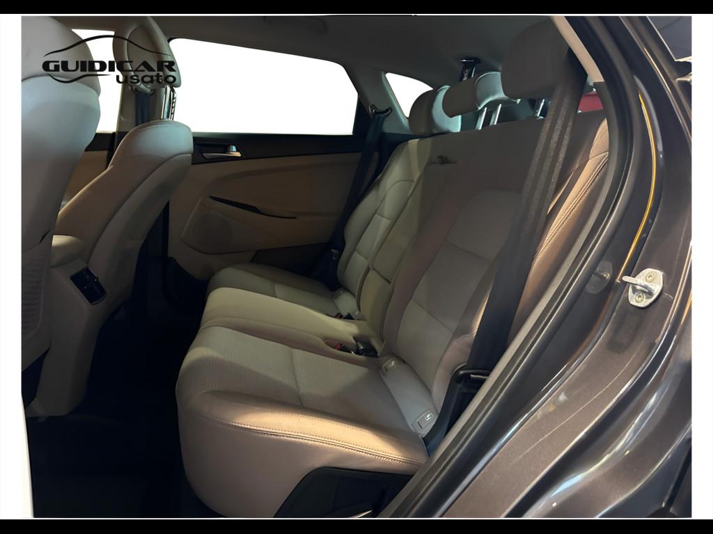 HYUNDAI Tucson II 2015 - Tucson 1.7 crdi Xpossible 2wd 141cv dct