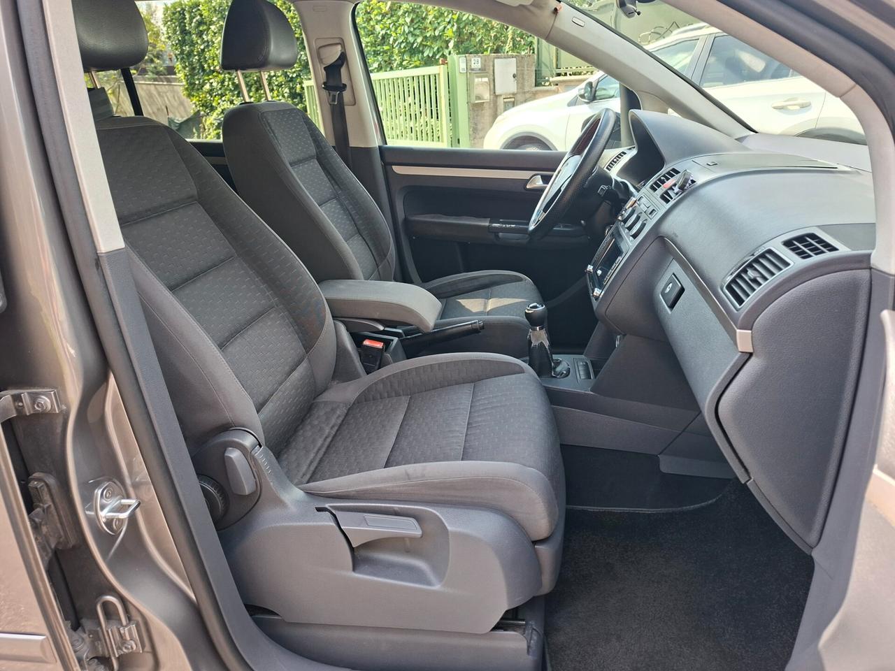 Volkswagen Touran 1.4 METANO 5 Posti
