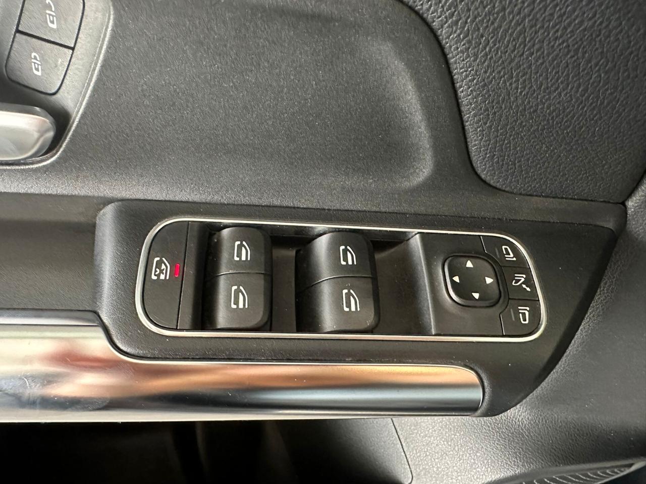 MERCEDES GLA 200D 150CV SPORT PLUS NIGHT EDITION