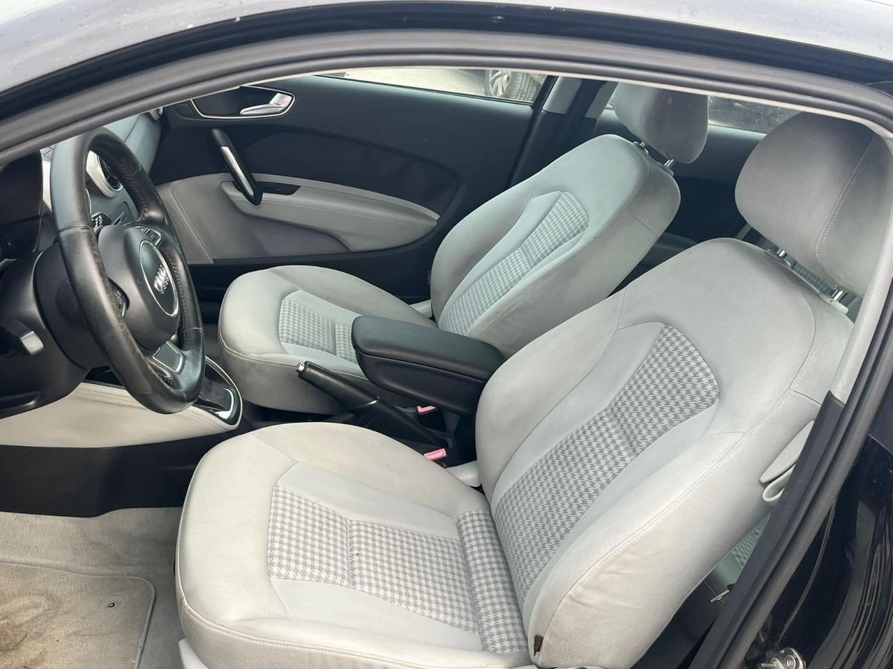 Audi A1 1.4 TFSI S tronic Ambition