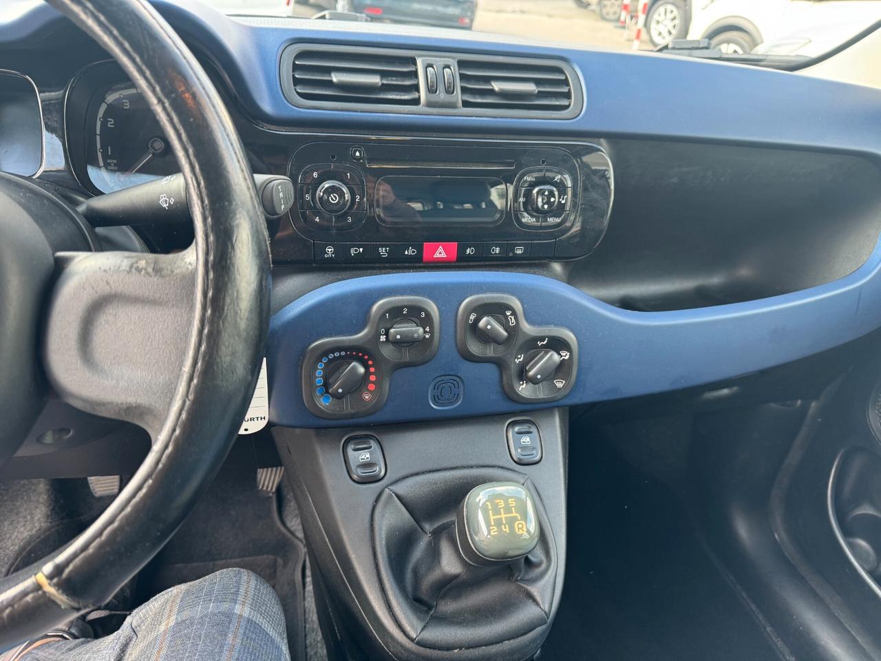 Fiat Panda 1.2 BENZINA Lounge