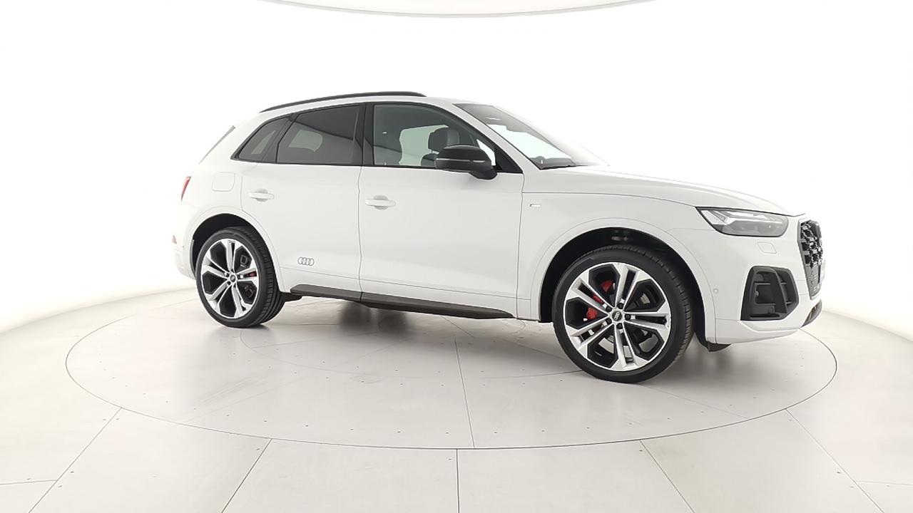 AUDI Q5 II - Q5 40 2.0 tdi mhev 12V Edition One quattro s-tronic