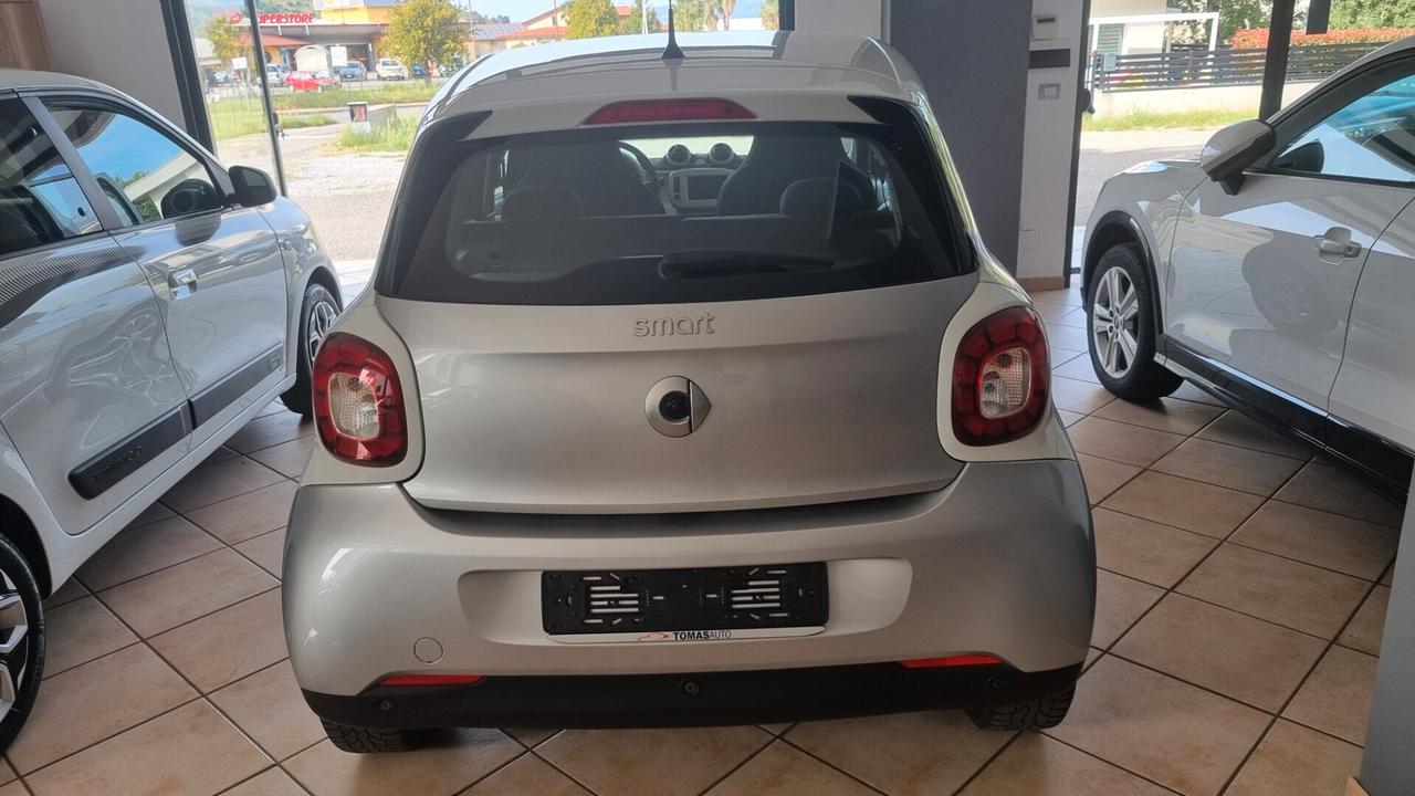 Smart ForFour 70 1.0 Passion