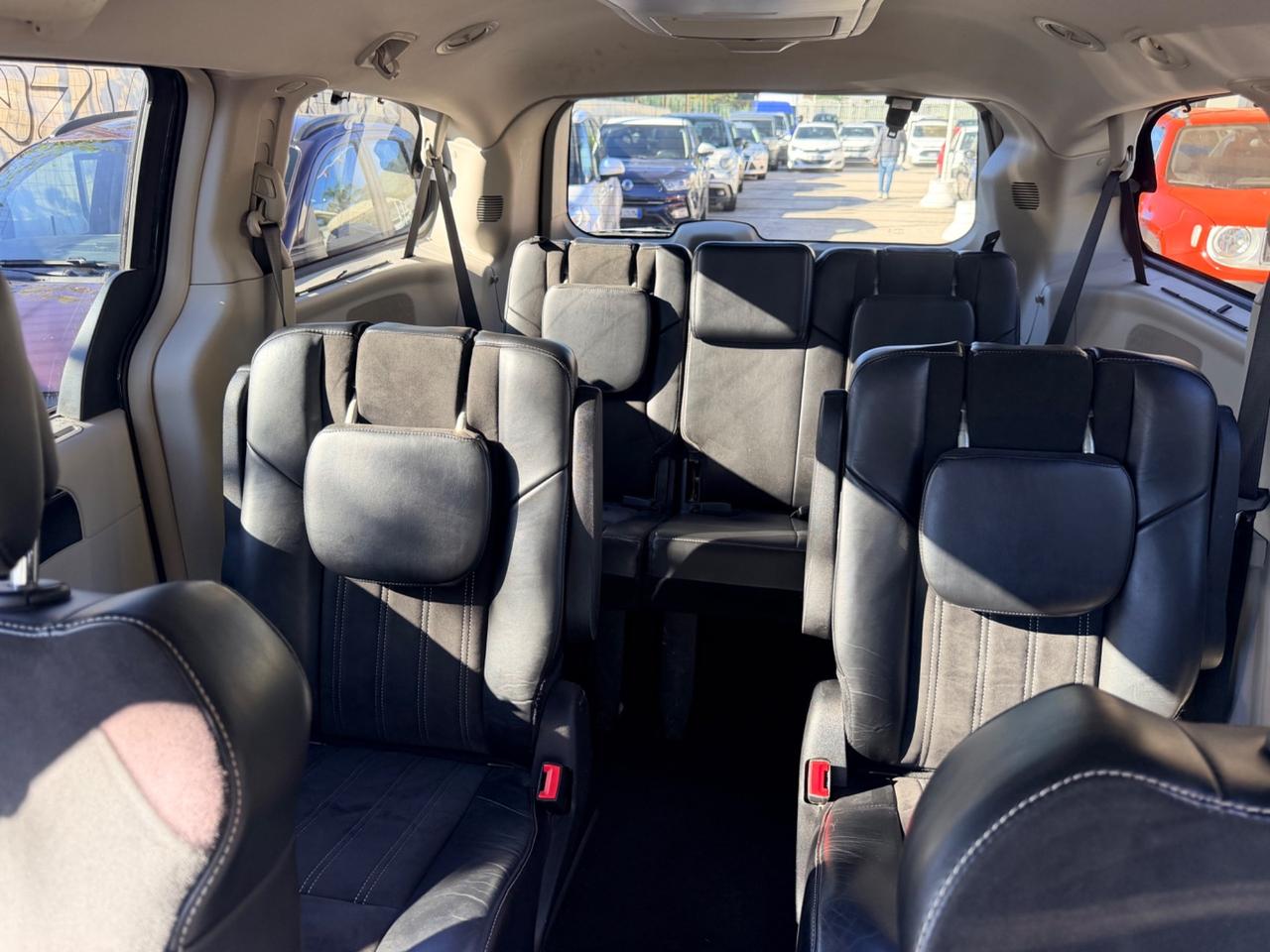 Lancia Voyager 2.8 Turbodiesel Platinum 177 CV