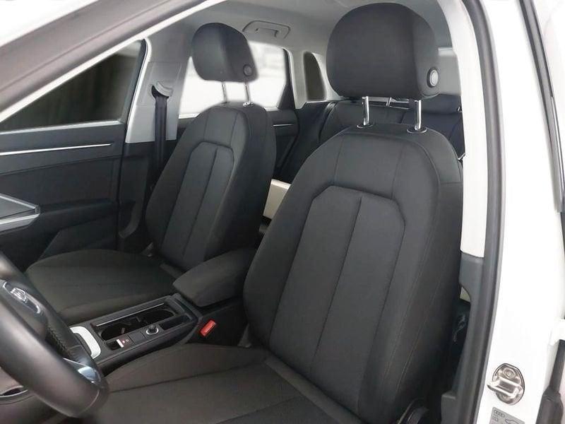 Audi Q3 Q3 35 TDI S tronic Business Advanced