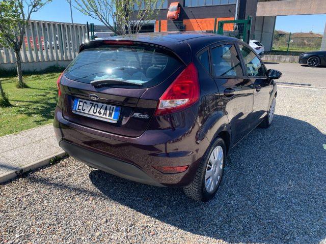 FORD Fiesta + 1.2 82CV 5 porte