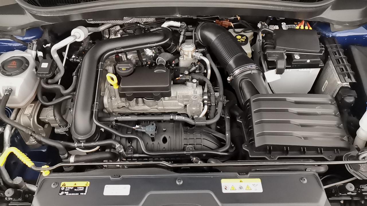 VOLKSWAGEN Polo VI 2022 - Polo 1.0 tsi Style 95cv