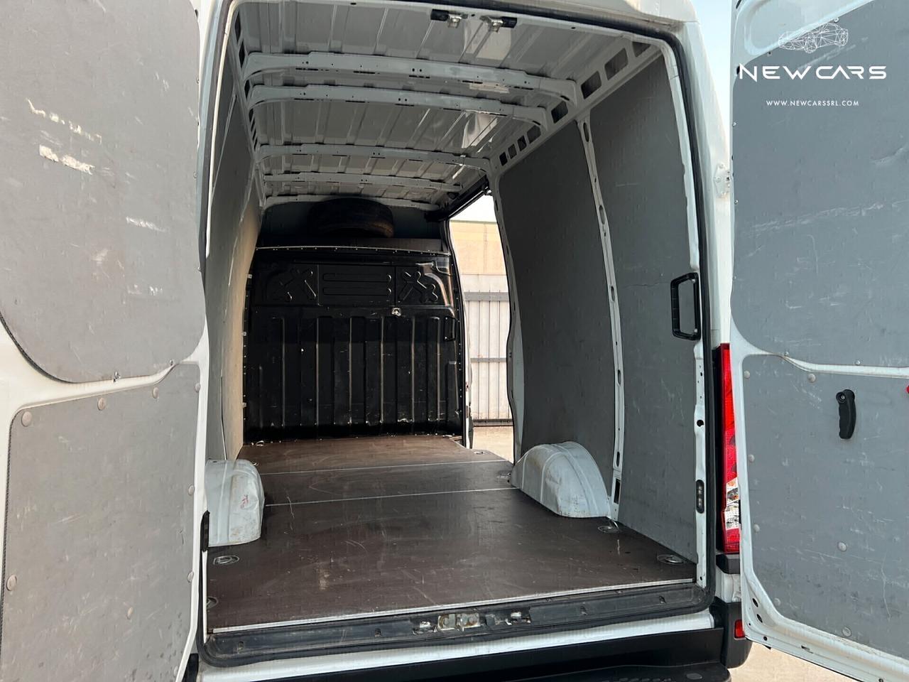 Iveco Daily 35S14SA8V 2.3HPT PLM-TM HI-MATIC