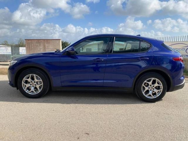 Alfa Romeo Stelvio 2.2 t Business Q4 190cv auto