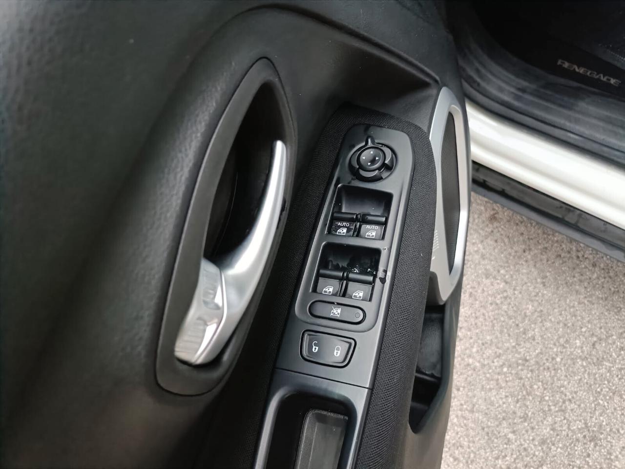 Jeep Renegade 1.6 Mjt Sport