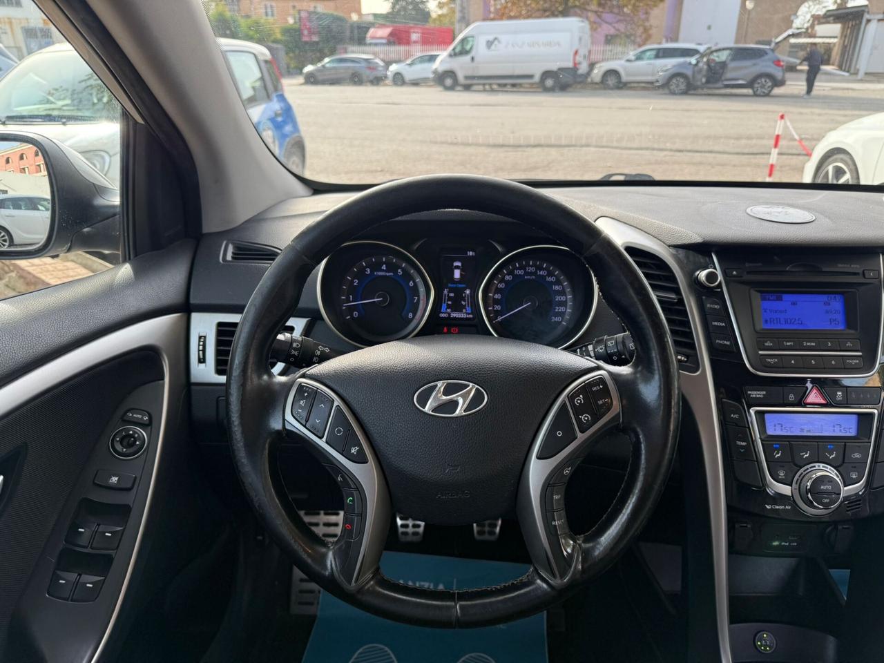 Hyundai i30 1.6 benzina GPL