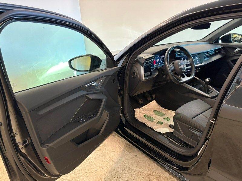 AUDI A3 SPB 35 TDI Business
