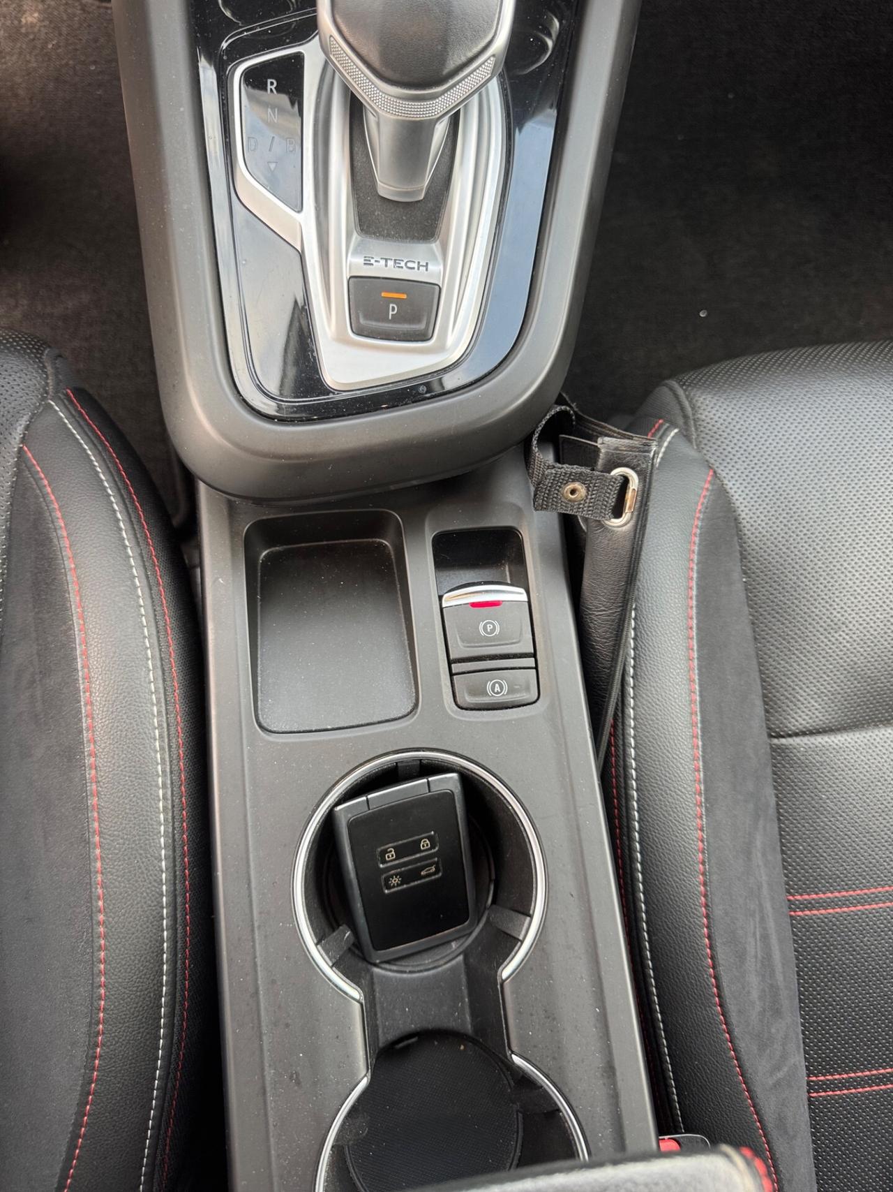 Renault Arkana Hybrid E-Tech 145 CV R.S. Line