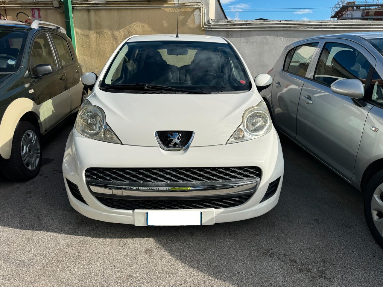 Peugeot 107 1.0 68CV 5p. Plaisir