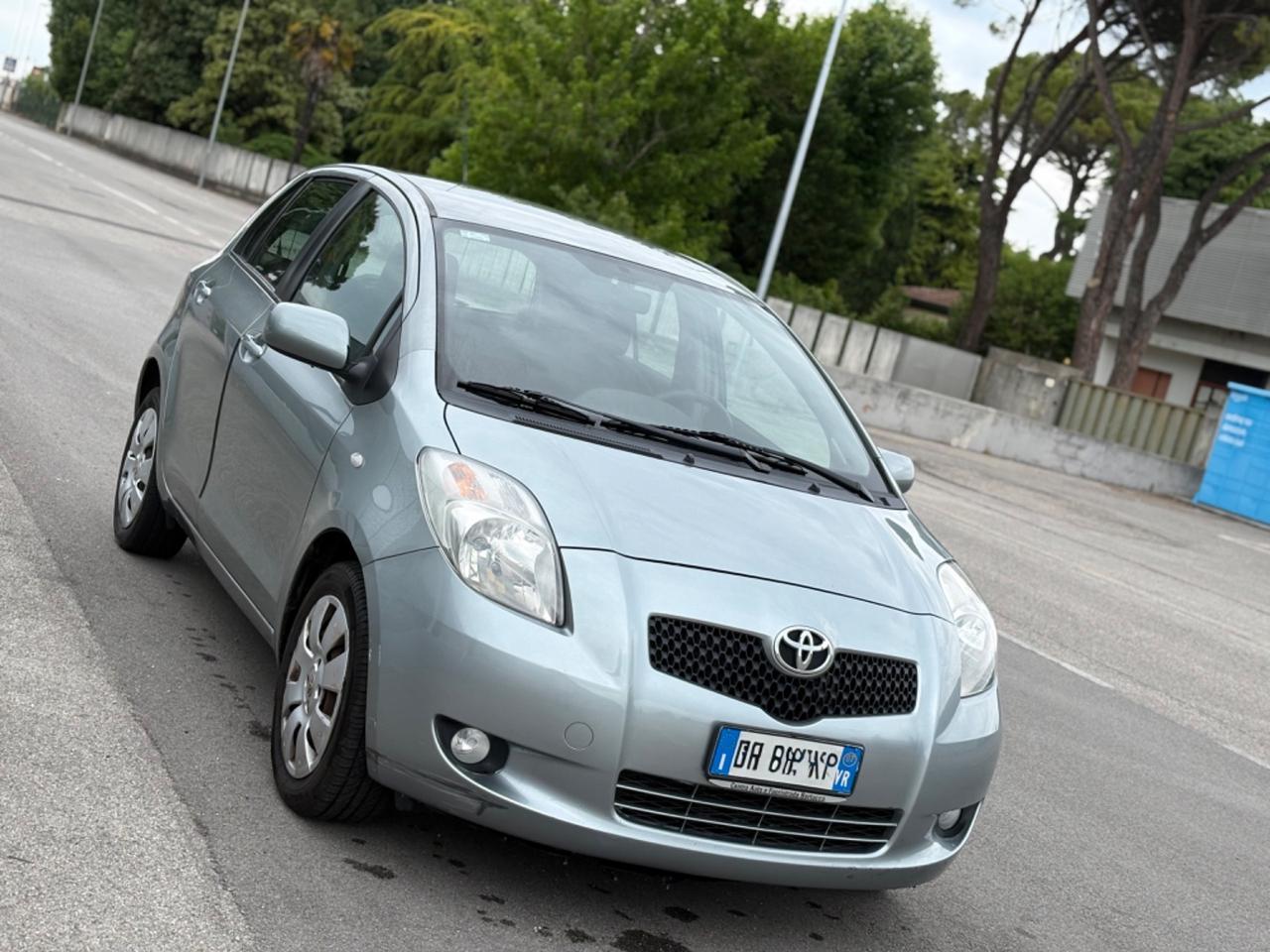 Toyota Yaris 1.0 5 porte 2007 Ok per neopatentati